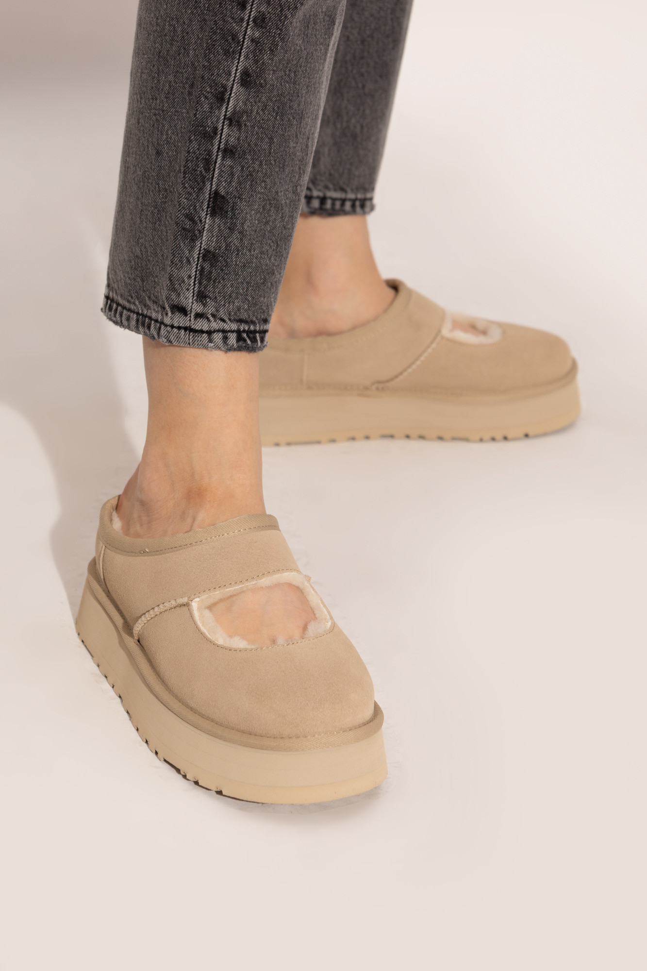UGG Shoes W BEA MARY JANE | Women's Shoes | Vitkac